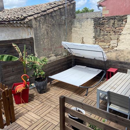 Jacuzzi Prive Chambre Et Table D Hotes Vauvert Zewnętrze zdjęcie